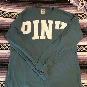 Women’s Pink pocket long sleeve shirt